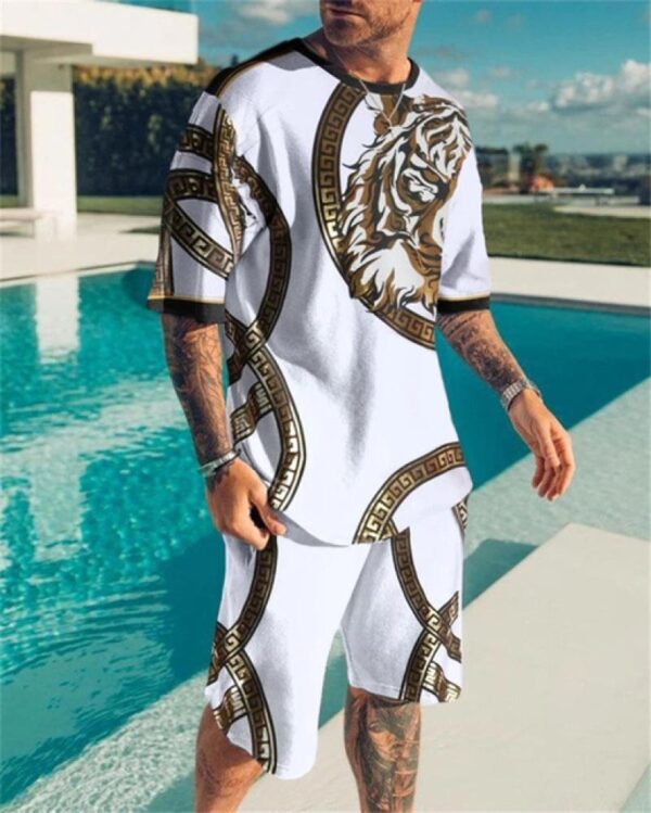 Conjunto de roupas masculinas